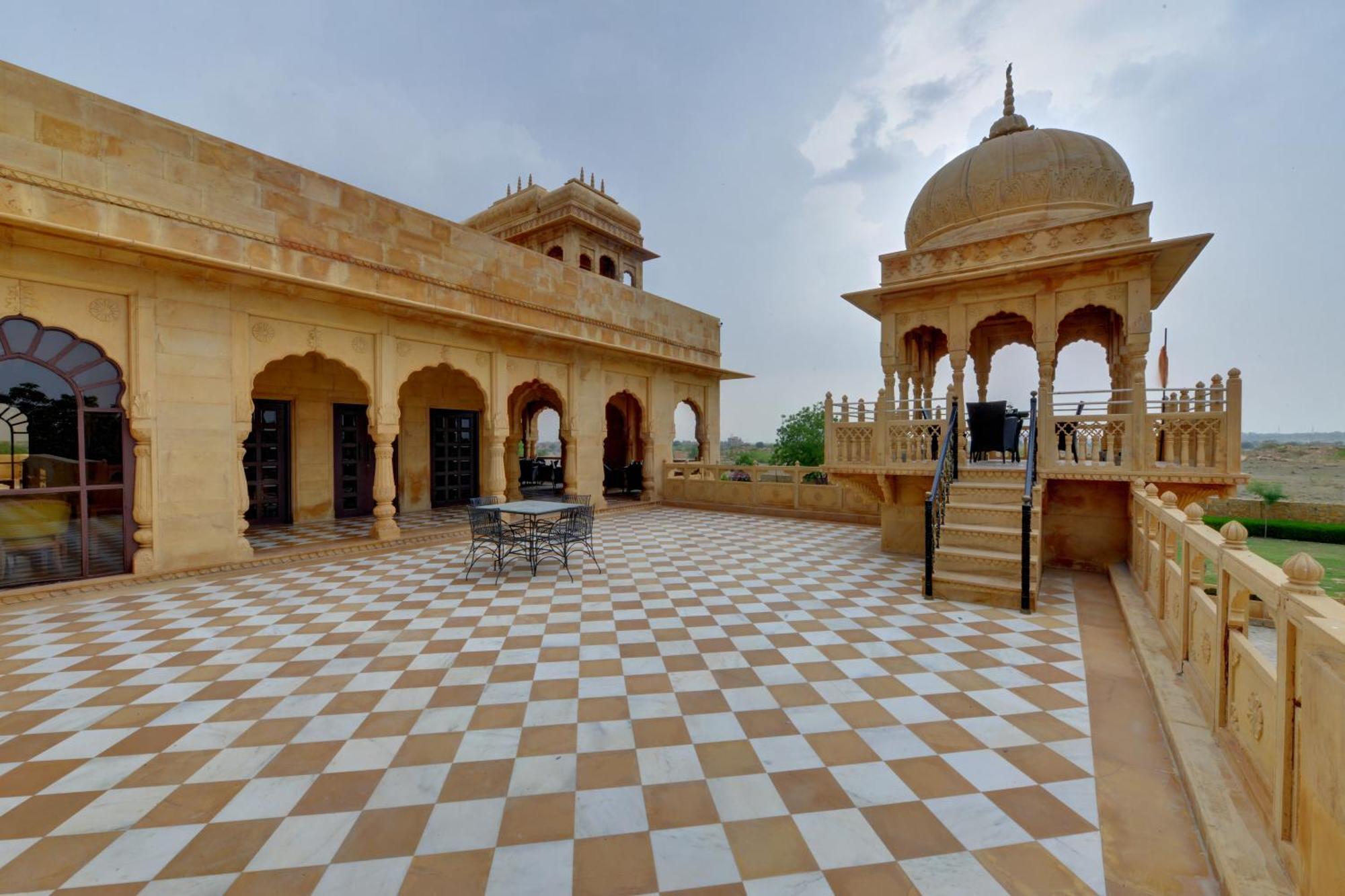 Skk The Fern An Ecotel Hotel, Jaisalmer Buitenkant foto