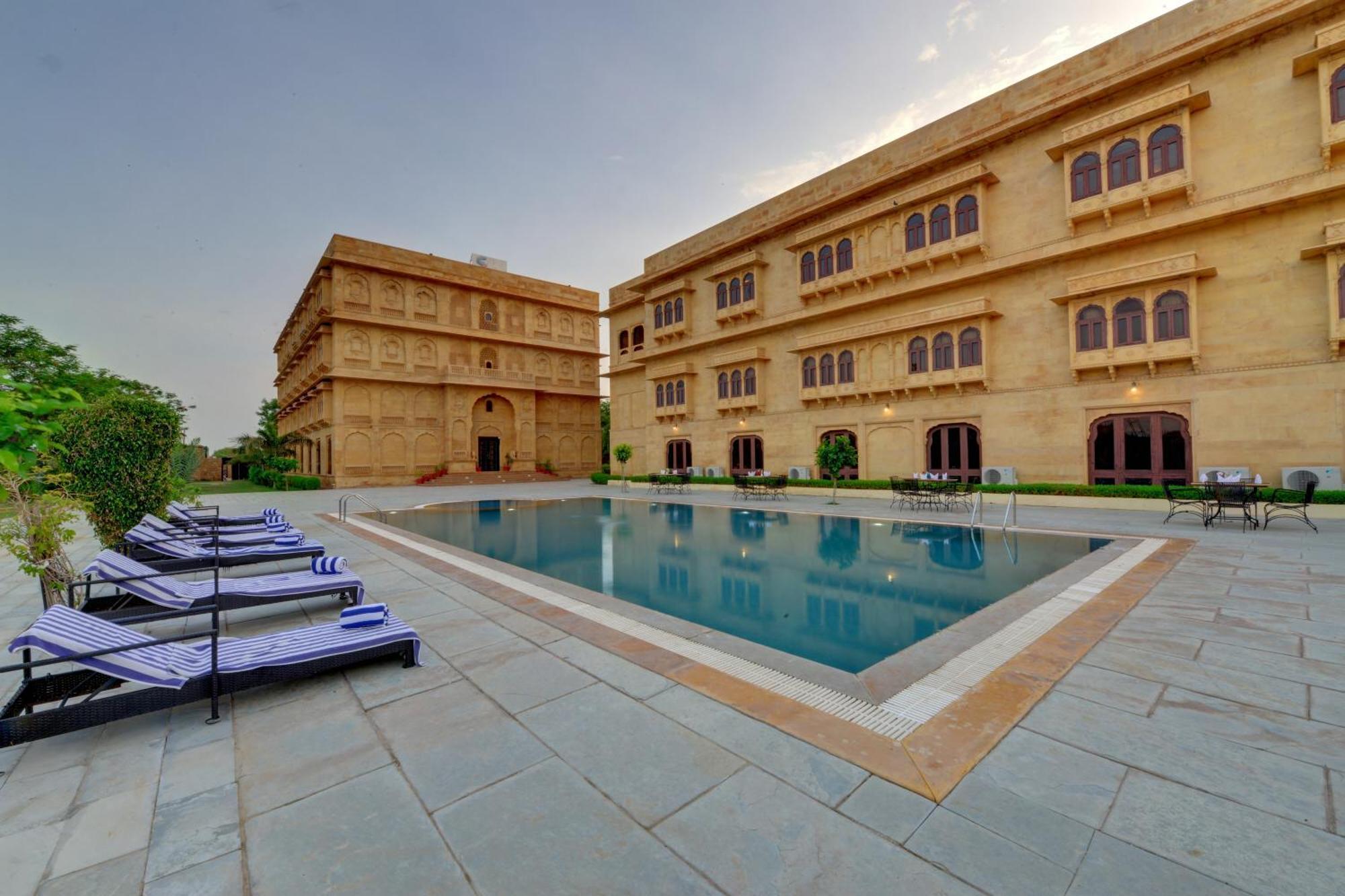 Skk The Fern An Ecotel Hotel, Jaisalmer Buitenkant foto